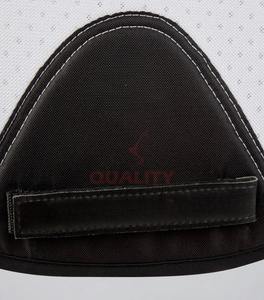 Manta de silla de montar inglesa de algodón personalizada con diseño acolchado transpirable y forro suave para mayor comodidad, soporte y durabilidad. - Product Image 3