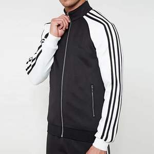 Conjuntos Deportivos de Alta Calidad, Transpirables, de Talla Grande para Hombre, con Rayas, Diseño Moderno y Cremallera - Product Image 3