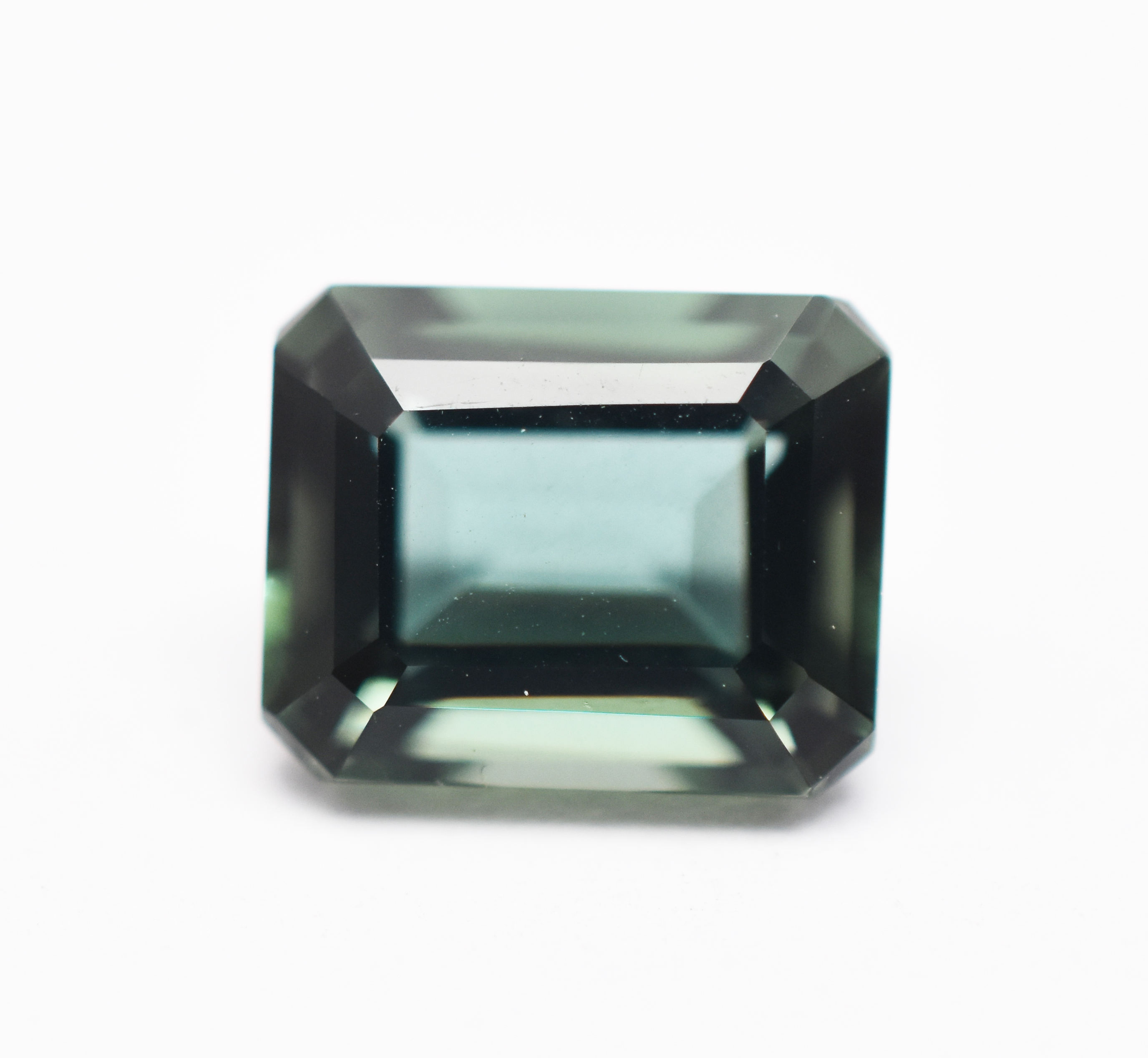 สีเขียว