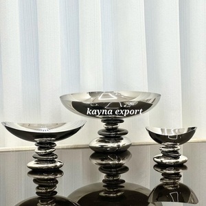 Collection Ramadan, design arabe, écologique, luxe moderne, bol à dattes et noix, acier inoxydable poli, métallique de haute qualité - Product Image 1