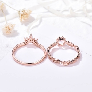 Bague de fiançailles en or 18 carats en pierre de lune arc-en-ciel avec de vrais diamants - Product Image 4