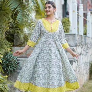 Kurta Anarkali en coton multi-imprimé, tissu doux, coupe confortable, élégant pour un usage quotidien, style traditionnel indien élégant - Product Image 1