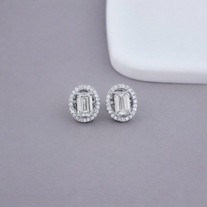 Pendientes de Diamante Cultivado en Laboratorio con Corte Esmeralda Amarillo Certificado por IGI, con Halo Ovalado en Oro Amarillo/Blanco/Rosa de 14K - Product Image 6