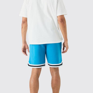 Pantalones cortos de malla de baloncesto totalmente sublimados de alta calidad personalizados cintura elástica cordón transpirable pantalones cortos de malla sólida - Product Image 4