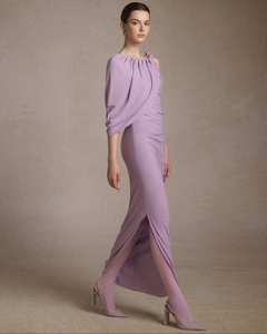 Robe de créateur minimaliste avec une taille cintrée délicate, fabriquée en tissu de soie douce de qualité supérieure, fabriquée au Vietnam - Product Image 5