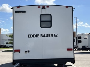 Nouveau 2025 Heartland E-d-d-i-e B-a-u-e-r 2610RB-L - Product Image 3