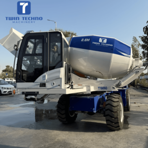 Mezcladora de Cemento Industrial JBC-26W con Funciones de Autocarga y Descarga Automática, Enfocada en el Componente Central del Motor - Product Image 1