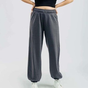 Pantalones Joggers de Mujer, Estilo Urbano, Corte Regular, Invierno, Frente Plano, Múltiples Bolsillos, Servicio OEM, Ropa de Mujer con Cordón Ajustable - Product Image 1