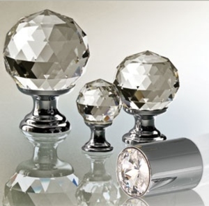 Profils de bord dissimulés de bouton de porte coulissante en aluminium noir pour commode et tiroir de garde-robe de meubles de cuisine avec poignées cachées - Product Image 2