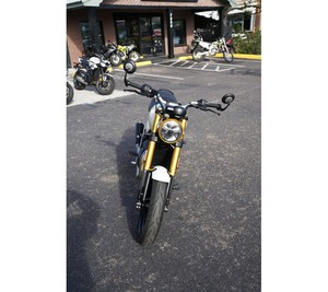 NUEVA Motocicleta <span class=keywords><strong>Triumph</strong></span> <span class=keywords><strong>Speed</strong></span> 400 TT CUSTOM 2026 - Product Image 4