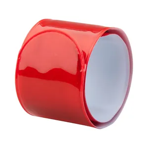 Braccialetto Riflettente Personalizzato per Maggiore Visibilità e Sicurezza - Product Image 2