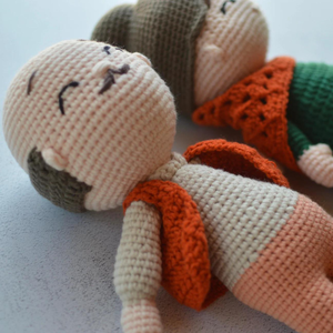 Jouet en peluche Amigurumi fait à la main poupée tricotée au crochet pour filles et garçons animaux en peluche OEM fabriqués au Vietnam - Product Image 4