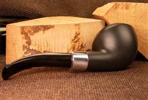 Pipa de Fumar de Madera Curvada Hecha a Mano para Cigarros y Tabaco con Diseño Moderno, Reutilizable, Duradera y Ecológica - Product Image 4