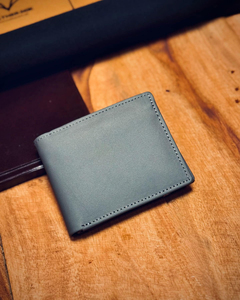 Portefeuille de créateur en cuir véritable pour hommes Porte-cartes mince bloquant la RFID Porte-monnaie élégant BFW-0039 - Product Image 3