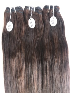 Extensions brutes de qualité supérieure de 28 '', 100% humains, vison cambodgien, temple indien, vierge, droite, 12 donneurs uniques, couleur du vendeur indien - Product Image 4