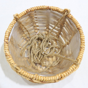 Pots suspendus en jacinthe d'eau faits à la main et écologiques, artisanat naturel par des artisans vietnamiens pour le jardinage domestique - Product Image 5