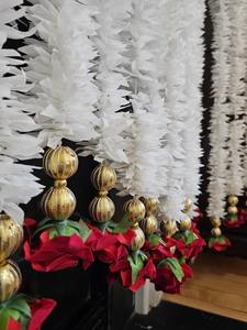 Guirnalda Artificial de jazmín rosa roja, cadena Floral blanca, decoración de boda para Navidad, eventos al aire libre, telón de fondo festivo, accesorio colgante - Product Image 4