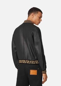 Vente en gros blouson d'aviateur en cuir pour femmes de style rue élevé hiver col montant fermeture à glissière nouveau tissu Service OEM disponible - Product Image 3