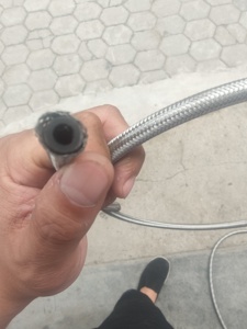 ปลอกหุ้มทนความร้อน PTFE ยี่ห้อ HongDun พร้อมถักด้วยเส้นสแตนเลสด้านนอก  ท่อ PTFE แบบถักด้วยโลหะด้านนอก - Product Image 3