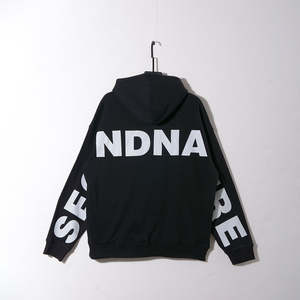 Sweat-shirts à capuche brodés personnalisés de qualité supérieure, légers, unisexes, prix d'usine en gros, teinture unie pour l'automne - Product Image 1