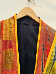 Chaqueta corta Kantha Reversible para mujer superventas, abrigo de invierno acolchado de retazos con tinte de corbata, acabado de seda de algodón transpirable para otoño - Product Image 2