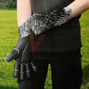 Gants de gardien de but de football Grip Taille 6/7/8/9 Gants de receveur robustes Football américain Hommes Garçons Jeunes Adultes Enfants Petits gants de gardien de but - Product Image 4