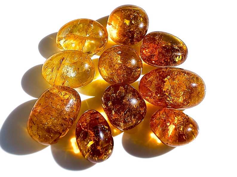 สีเหลือง