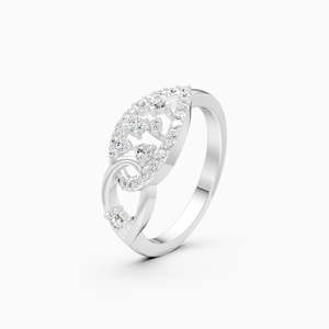 Bague de fiançailles durable en or jaune, blanc et rose 9 carats avec halo de diamants de laboratoire de 0,36 ct en forme de goutte d'eau entrelacés - Product Image 3