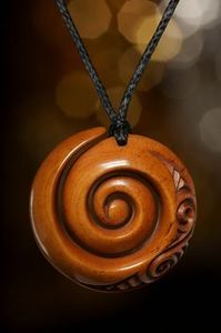 BIJOUX COLLIERS POUR FEMMES HOMMES NATUREL GRAND BOHO TRIBAL SONO BOIS Pendentif sur cordon réglable Collier fait main - Product Image 4