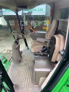 รถเกี่ยวข้าวโพดสำหรับขาย ให้ประสิทธิภาพการใช้น้ำมันเชื้อเพลิงที่ยอดเยี่ยมและผลผลิตการเก็บเกี่ยวที่เหนือกว่า ใช้ระบบเกียร์สำหรับชาและธัญพืช - Product Image 6