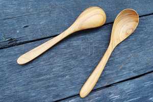 Cuillères en bois artisanales de qualité supérieure pour la cuisine, le service, le mélange et la préparation des aliments, fabriquées en bois durable - Product Image 5