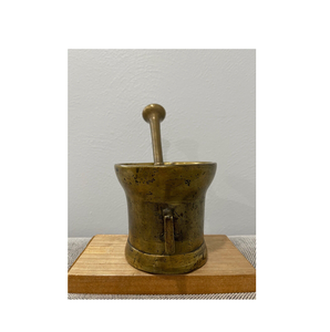 Mezclador de hierbas/especias Masala de mortero de latón, utensilios de cocina con producto sin pulir, diseño tallado de alta exigencia - Product Image 5