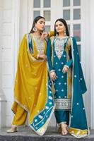 Ensemble haut, bas et dupatta en soie chinon de créateur BLOSSOM FABRIC, pour fêtes et mariages, avec broderies lourdes, confortable, pour les 4 saisons