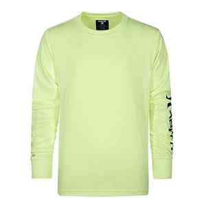 เสื้อแรชการ์ดสำหรับผู้ชายดีไซน์แขนเสื้อพิมพ์ลายตามสั่งโลโก้ที่กำหนดเองคุณภาพสูงมีให้เลือกทุกขนาด - Product Image 4