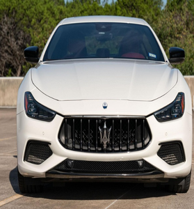 Maserati Ghibli Modena Q4 2023 Usado (LHD/RHD) - Product Image 1