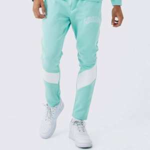 Chándal cortavientos personalizado OEM de alta calidad al por mayor, conjunto de dos piezas, chándal con cremallera personalizado y cremallera para hombre, chándales para hombre - Product Image 4