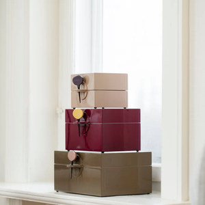 Caja de Madera Decorativa de Lujo Moderna con Acabado Lacado, Logotipo Personalizado Grabado, Organizador de Joyas en Colores Vibrantes, para Regalos - Product Image 6