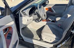 Toyota Camry XLE Sedán 4D 2009 MÁS DEMANDADO, MOTOR AUTOMÁTICO DE 4 CILINDROS, ASIENTOS DE CUERO - Product Image 4