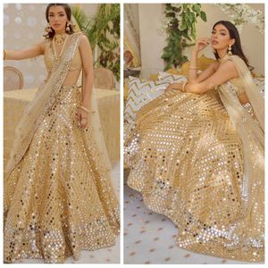 Pochette élégante pour femme, mode estivale, design technique brodé style cancan, longueur ras du sol, avec motifs miroir en feuille et sequins, en satin de soie, style chic - Product Image 3