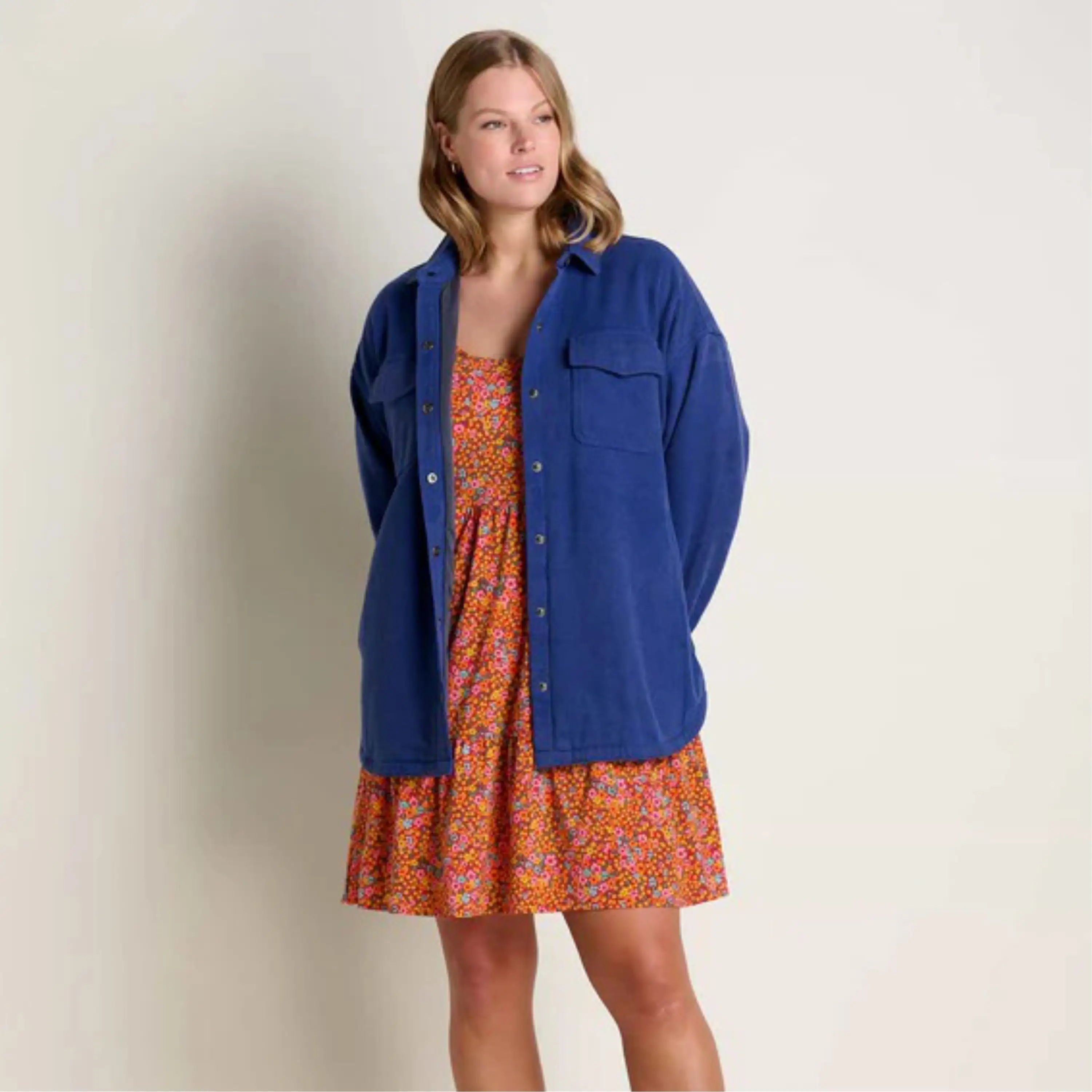Jaqueta de camisa versátil para senhoras OEM personalizada | Tecido de algodão respirável | Ideal para clima transitório