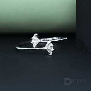 Ladies Lab Grown Diamond Stiff Bracelet 18kt Oro sólido Plateado IGI Certified 1.25CT Diseño exclusivo para fiestas - Product Image 2