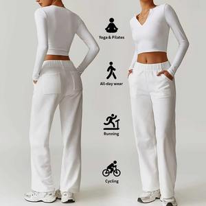 Ropa deportiva personalizada para mujer, camiseta de manga larga y pantalones de chándal de pierna recta, conjunto de ropa deportiva, ropa de entrenamiento de Yoga y Fitness - Product Image 2