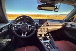 Mazda MX-5 Miata RF Grand Touring 2.0L I4 2022 - Product Image 4