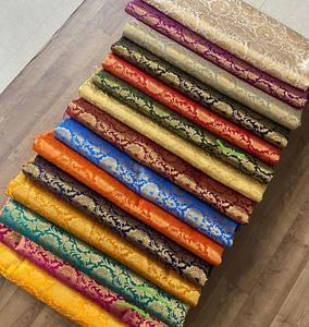 Tela Jacquard de brocado tradicional con diseños étnicos para blusas Kurtis Lehengas Cortinas y uso de Fundas de cojín - Product Image 4