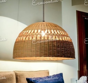 Lámpara colgante de techo LED de mimbre de bambú con diseño rústico hecho a mano para sala de estar - Product Image 1