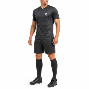 Uniforme de Fútbol para Hombre, Tela Ligera, Diseño Transpirable, Ajuste Cómodo, Perfecto para Entrenamientos, Partidos y Ropa Deportiva - Product Image 4