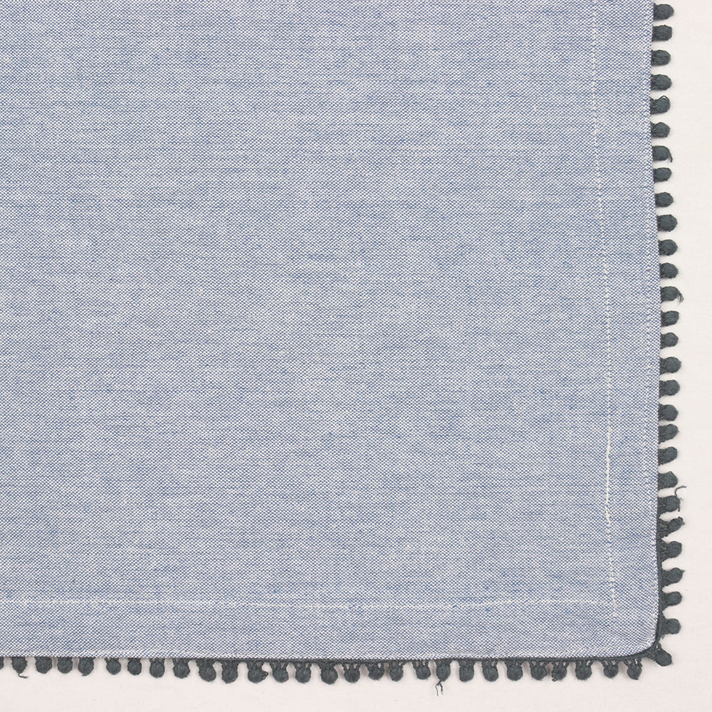 สีเทาเข้ม