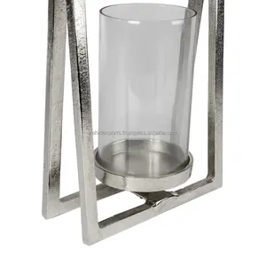 เชิงเทียนดีไซเนอร์ทันสมัยที่มีด้านขัดเงาใช้โลหะสีทองพร้อมส่งออก Zahid ในอินเดีย - Product Image 4