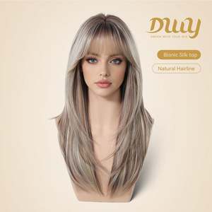 วิกผมสังเคราะห์แบบไม่ต้องใช้กาว ยี่ห้อ Jami รุ่น DWY Bionic Silk Top คุณภาพสูง ยาว 22 นิ้ว ทรงเลเยอร์คัท สีบรอนด์บาเลยาจ พร้อมหน้าม้า สำหรับผู้หญิง สินค้ามาใหม่ - Product Image 2