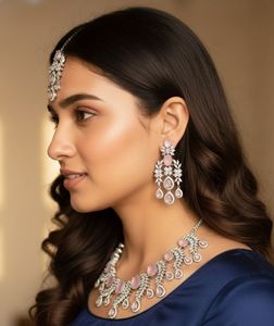 Conjunto de Collar y Aretes de Piedras para Mujer de la Mejor Calidad, con Joyería Antideslustre de Larga Duración para Fiestas, Hecho en India - Product Image 2